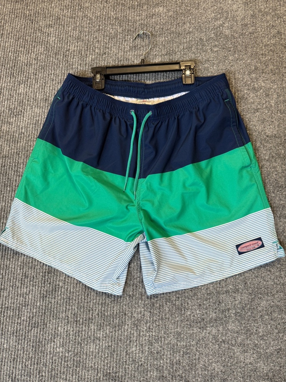 Vineyard Vines Navy, Green & White Men’s Colorblock Swim Shorts Large